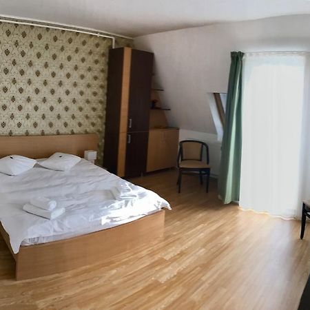 Aparthotel Zorilor คลูจ-นาโปกา ภายนอก รูปภาพ