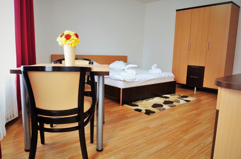 Aparthotel Zorilor คลูจ-นาโปกา ห้อง รูปภาพ