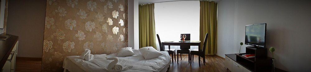 Aparthotel Zorilor คลูจ-นาโปกา ภายนอก รูปภาพ